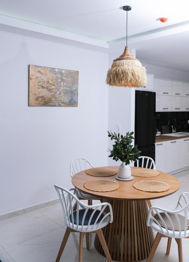 Dream On Apartment Kalamaki  Ngoại thất bức ảnh